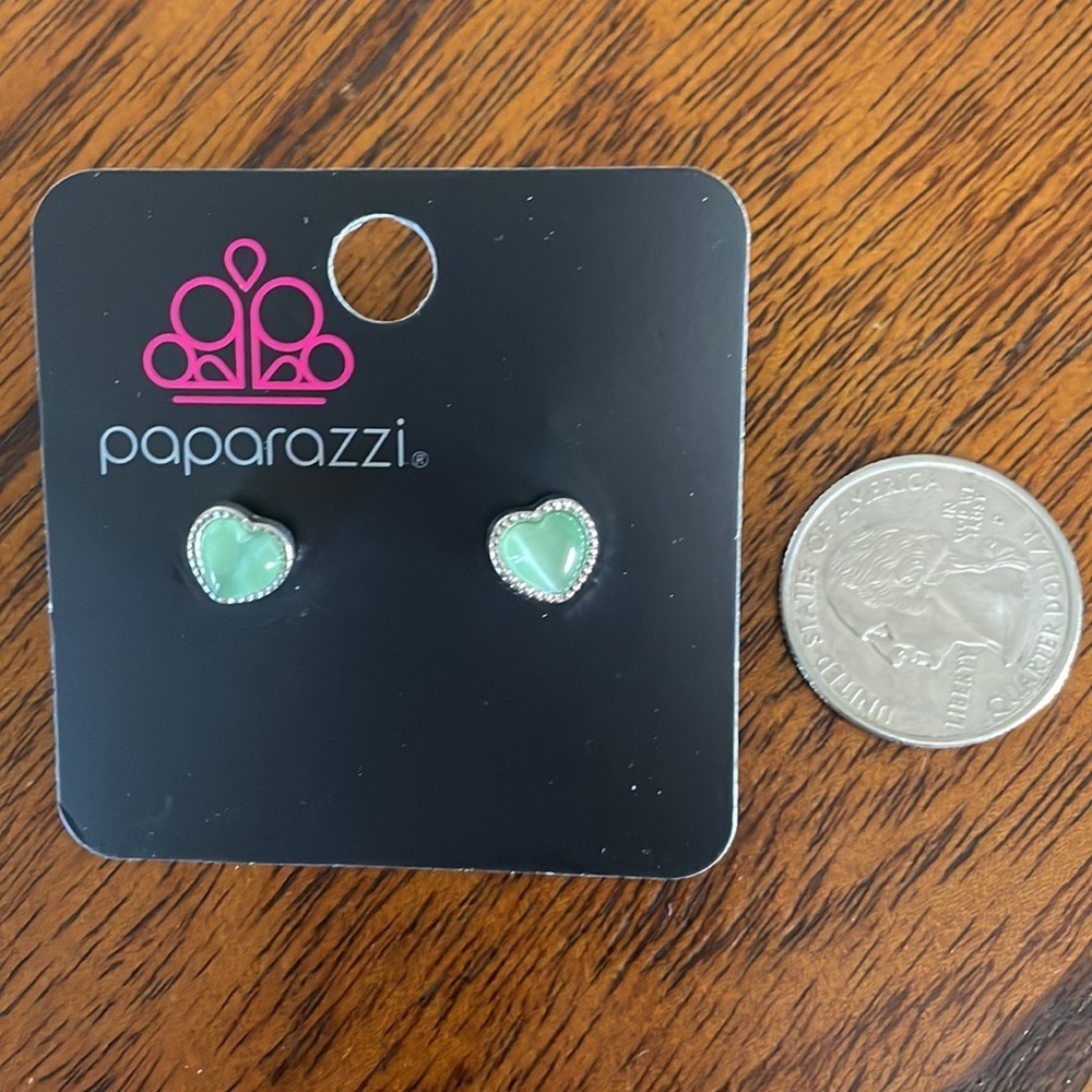 2 Pairs Paparazzi Stud Earrings - Picture 4 of 4